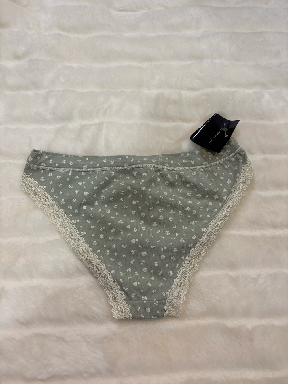 Brandy Melville Floral Lace Trim underwear in Sage Green